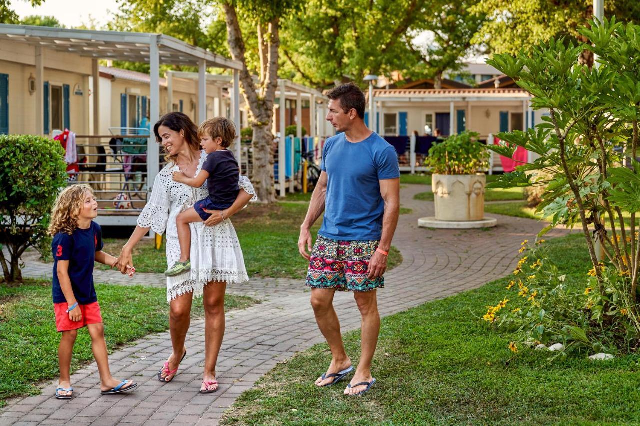 Camping Village Garden Paradiso カヴァッリーノ・トレポルティ エクステリア 写真